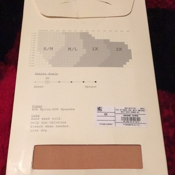 Control Top Sheer Hosiery in Pecan 2X - Picture 2 of 2